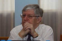 Надежда только на молодых и образованных