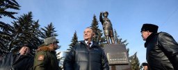 Десантному Бате от десантников Урала