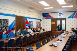 Школьники стали... депутатами Госдумы!