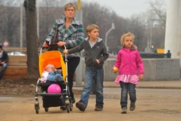 В. Слепак о поддержке российских семей