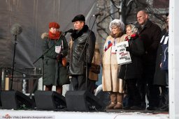 "Мы вышли в защиту детей" - А. Початенко