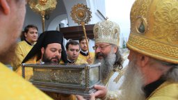 Мощи святителя Спиридона в Екатеринбурге 