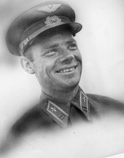 Памяти дважды Героя Советского Союза