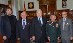 Памяти дважды Героя Советского Союза